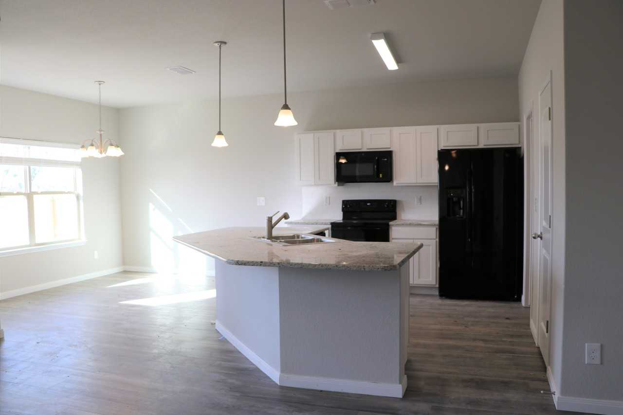 612 Parkfield Lane #1 - Photo 4 of 14