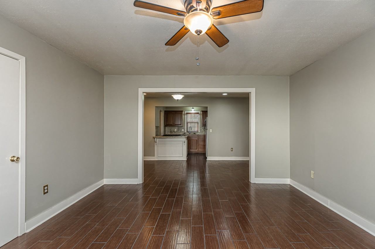 1633 Piedmont Street #1633 - Photo 4 of 27