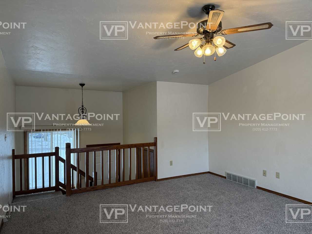 2511 Sun Terrace #2511 - Photo 3 of 18