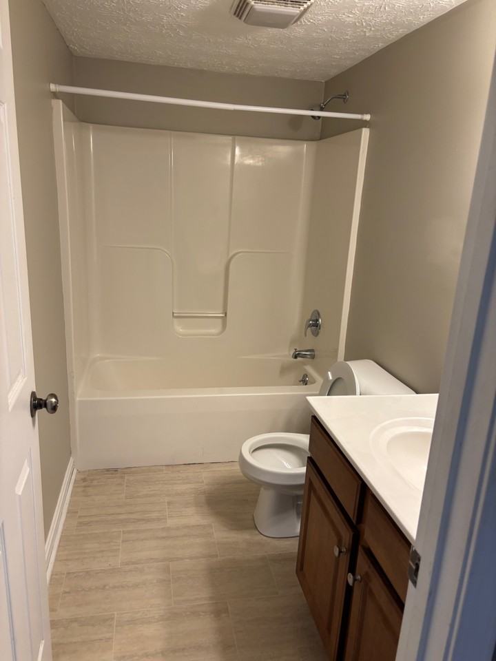 125 Emory Court #1 - Photo 4 of 11