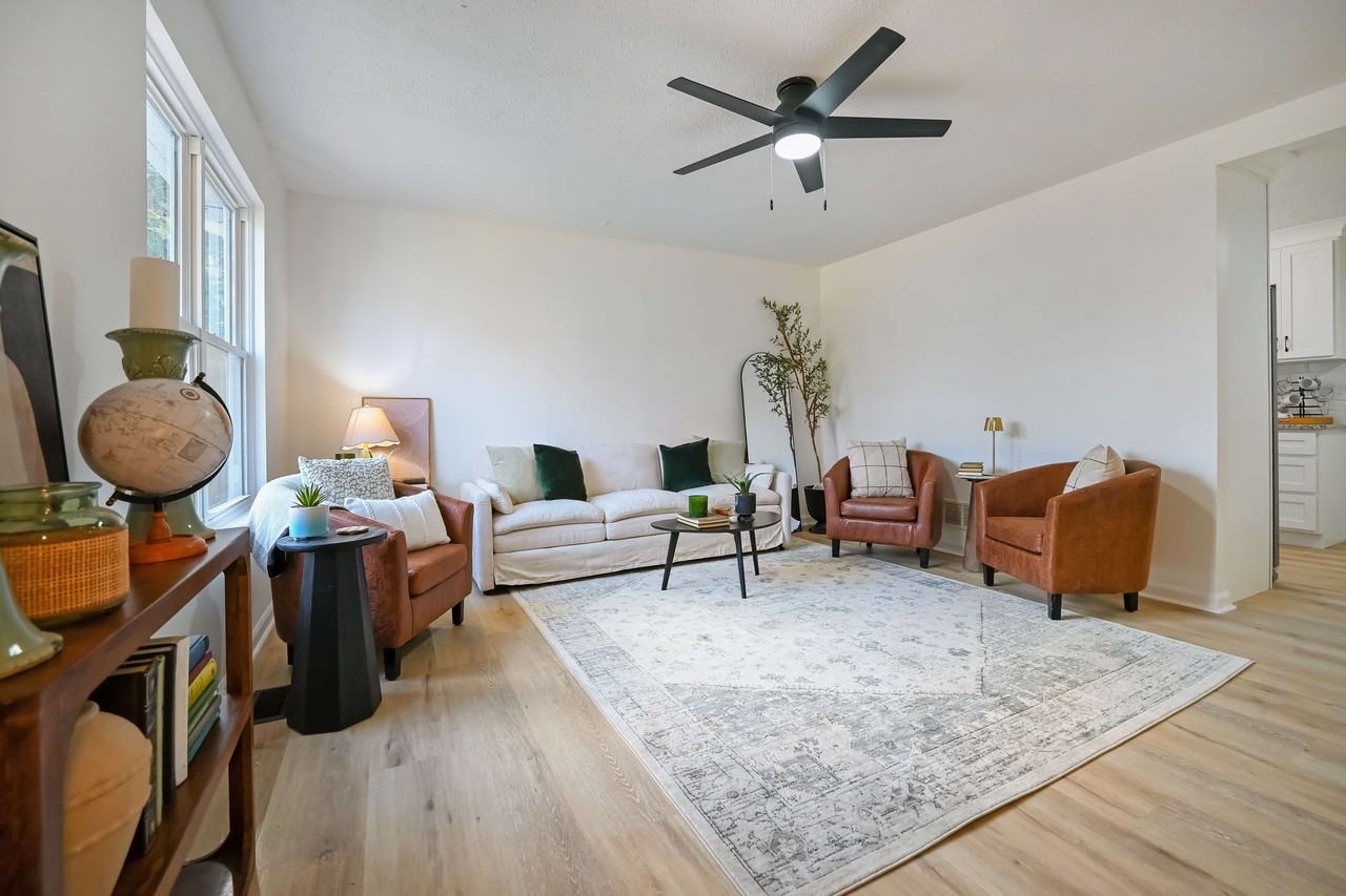 421 Elkton Pl #1 - Photo 4 of 13