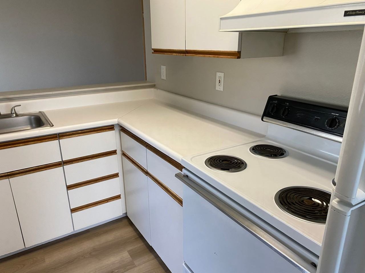 Divine Suites at Downtown Renton - Photo 6 of 18