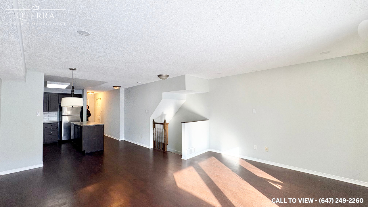 243 Deercroft Avenue - Photo 3 of 10