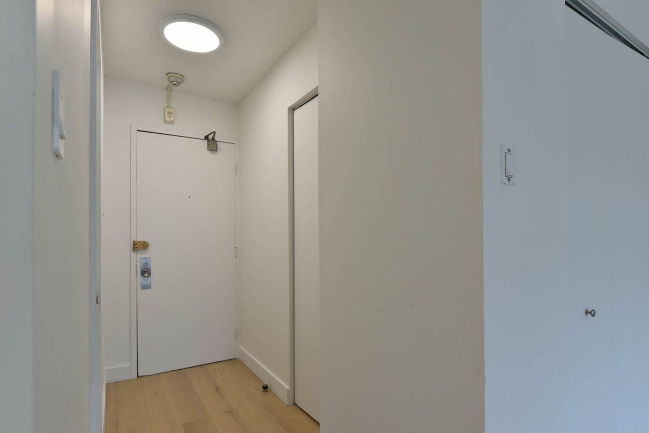 1595 Rachel - Photo 2 of 10