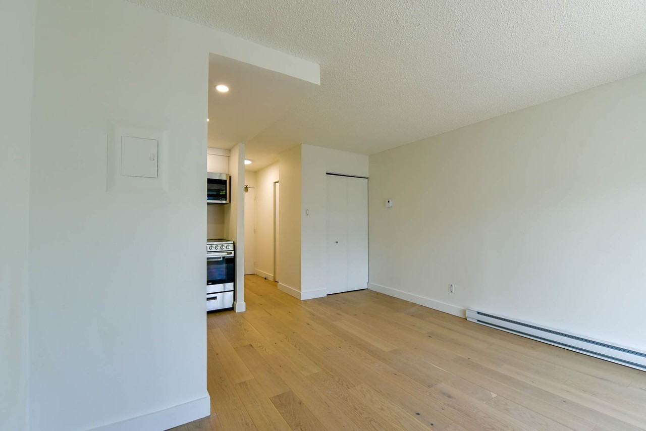 1595 Rachel - Photo 5 of 10