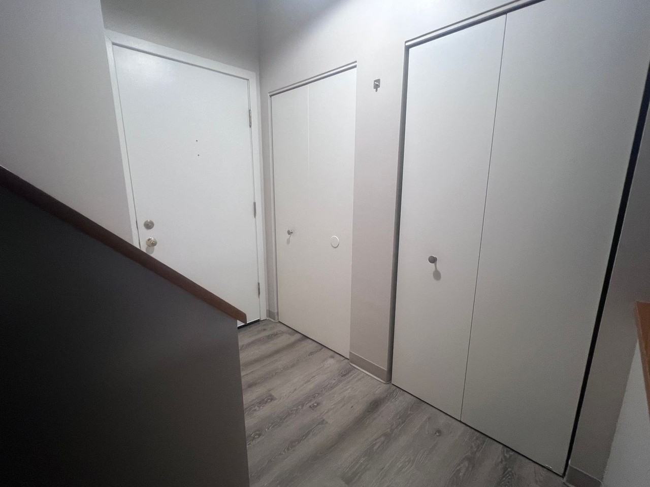 APT Correlative Housing - Photo 4 of 27