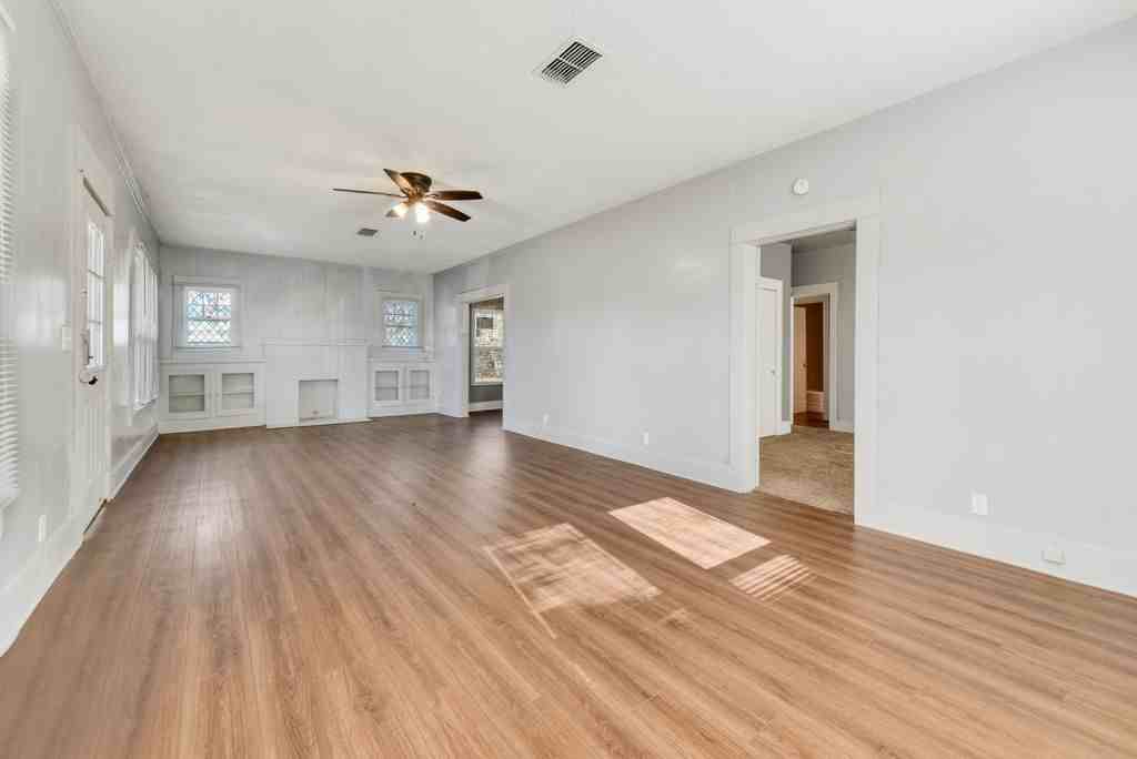 432 North Denton Street #1 - Photo 4 of 17