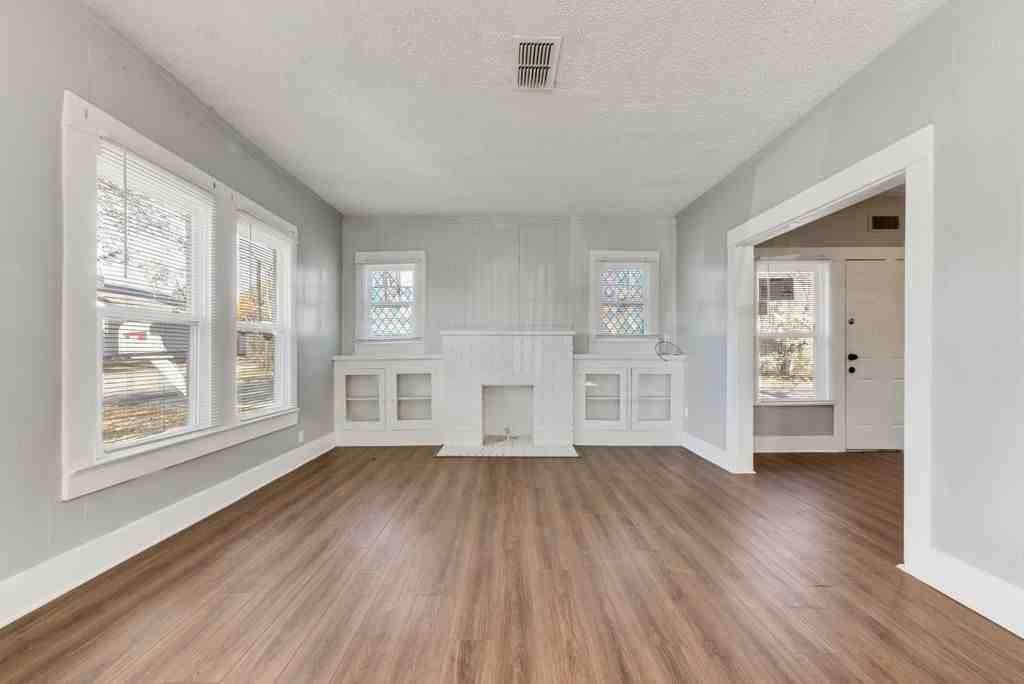 432 North Denton Street #1 - Photo 5 of 17