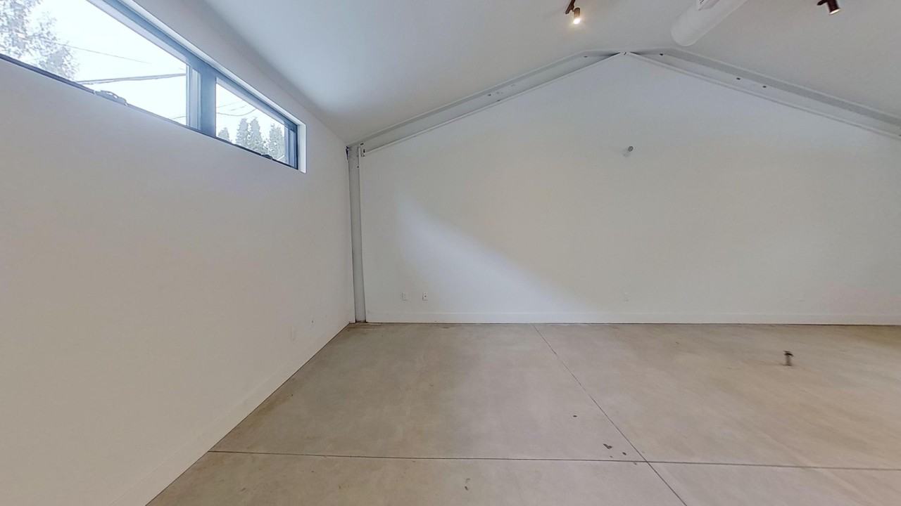 329 Catherine Street #1 - Photo 2 of 10