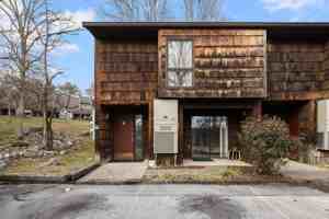 featured image of 115 Beechnut Street #D4