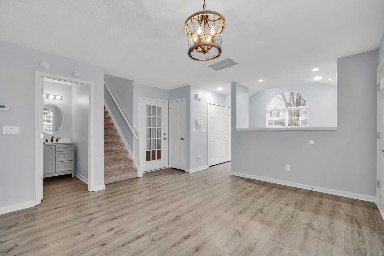 8041 Christmas Court #0 - Photo 5 of 50