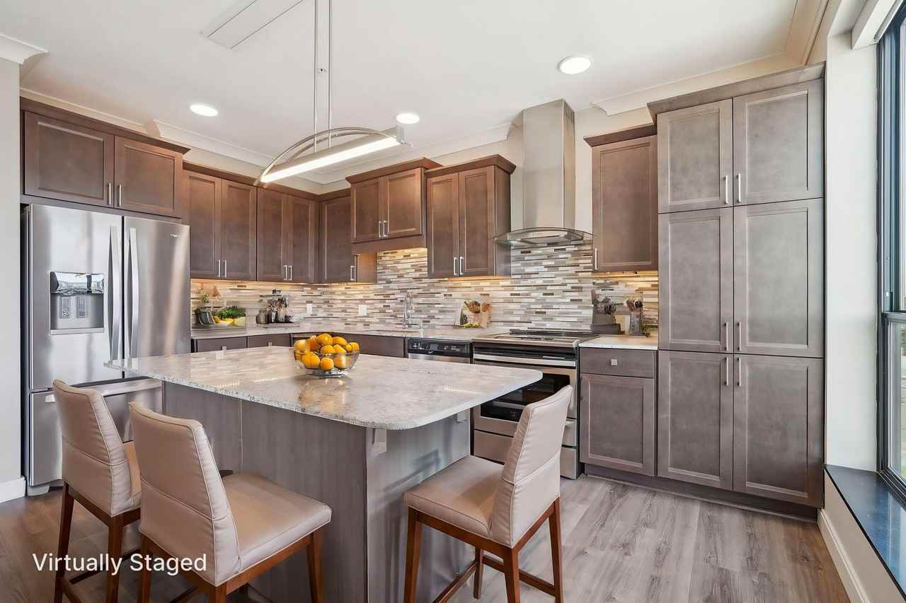 5605 W 36th St - Photo 2 of 50