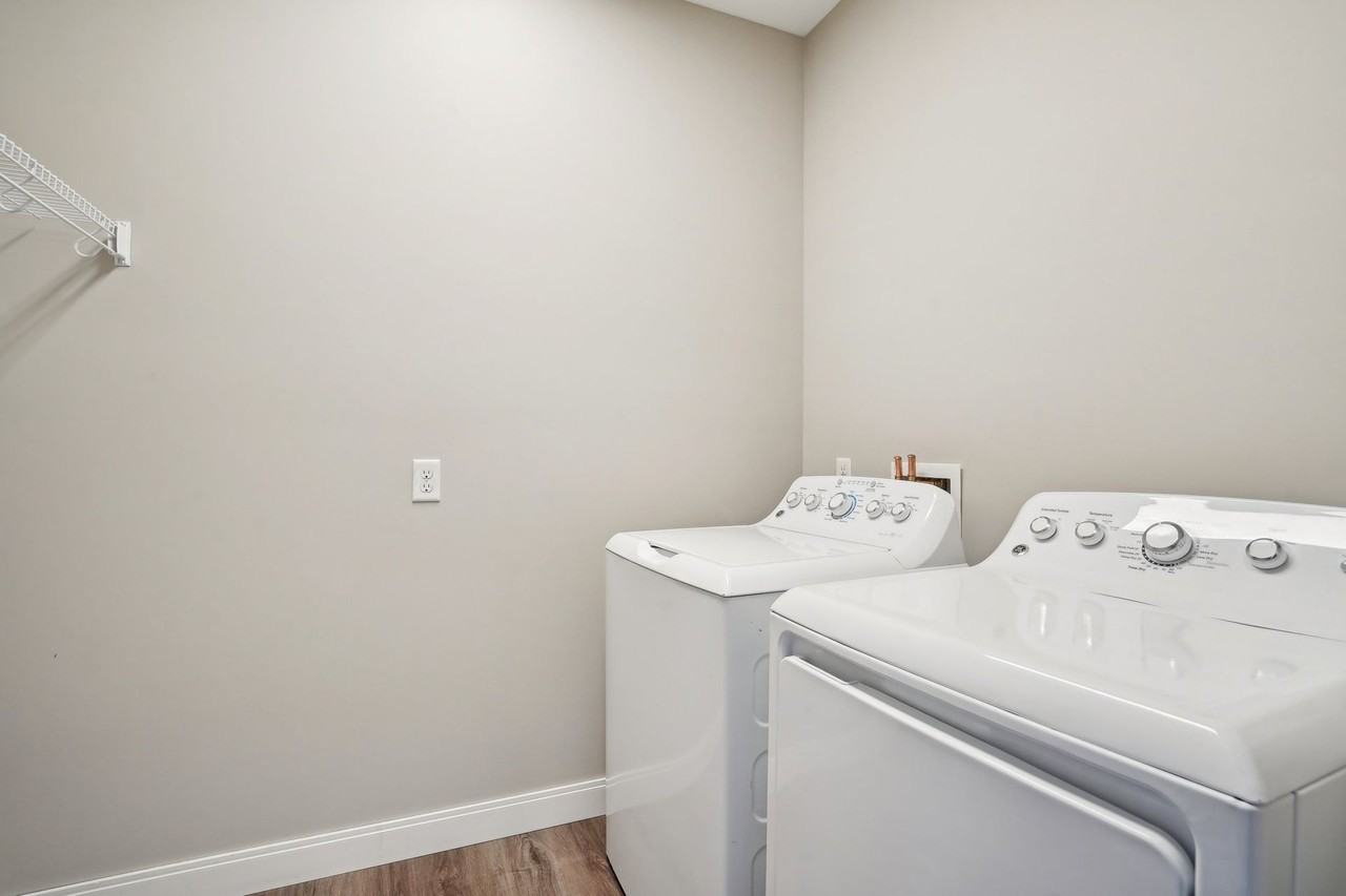 5605 W 36th St - Photo 6 of 50