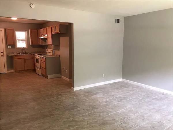 584 Springwood Drive #584 - Photo 3 of 9