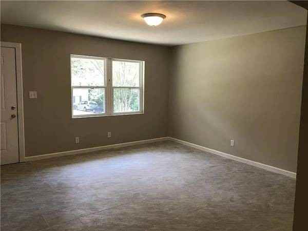 584 Springwood Drive #584 - Photo 6 of 9