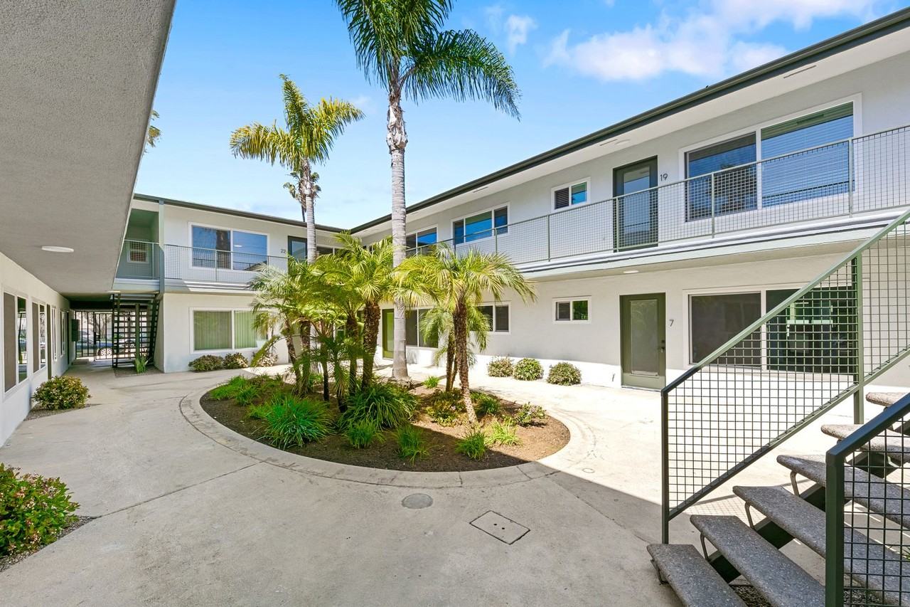 1720 Park Avenue - Photo 4 of 16