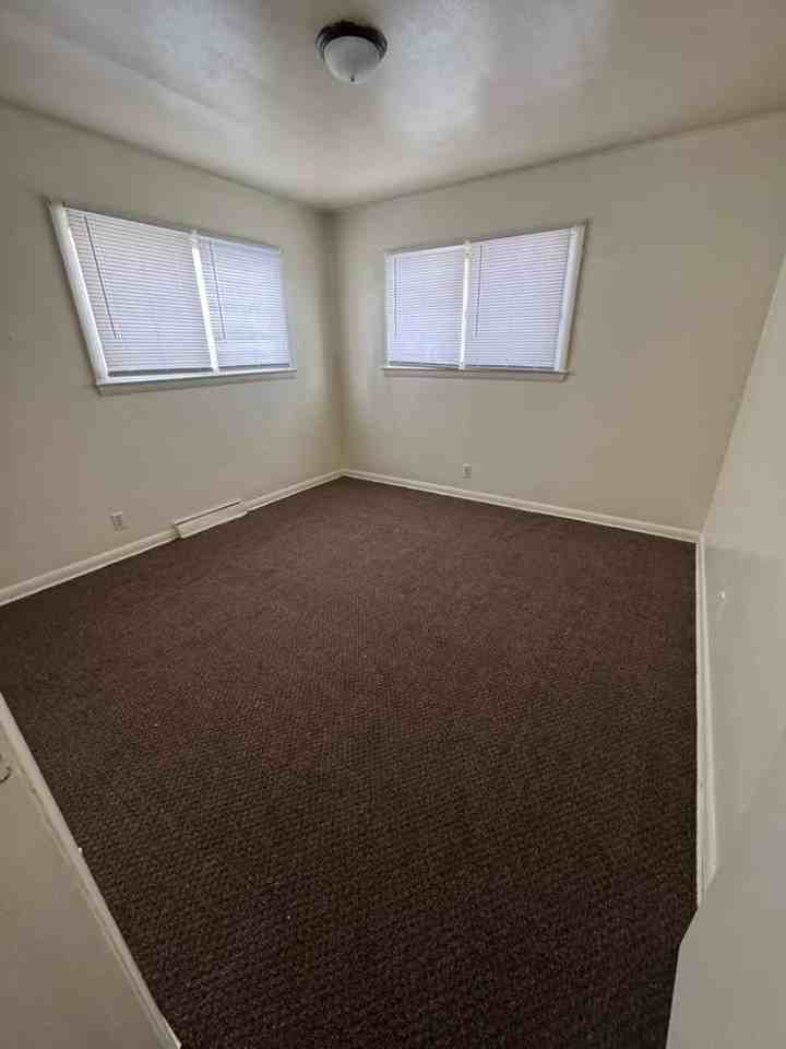 6426 N 87th St #1 - Photo 7 of 8