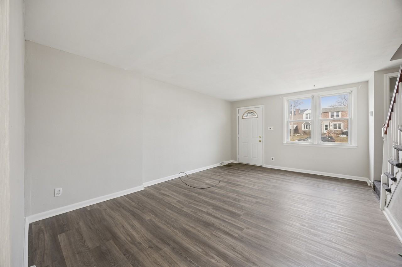 1032 Taylor Drive #1 - Photo 3 of 15