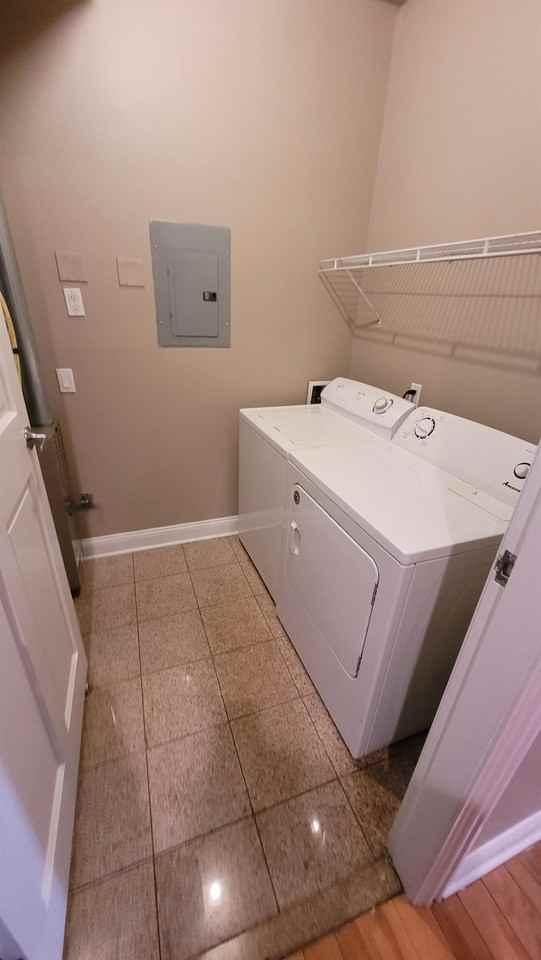 Lions Gate Parkway #7664 - Photo 5 of 8