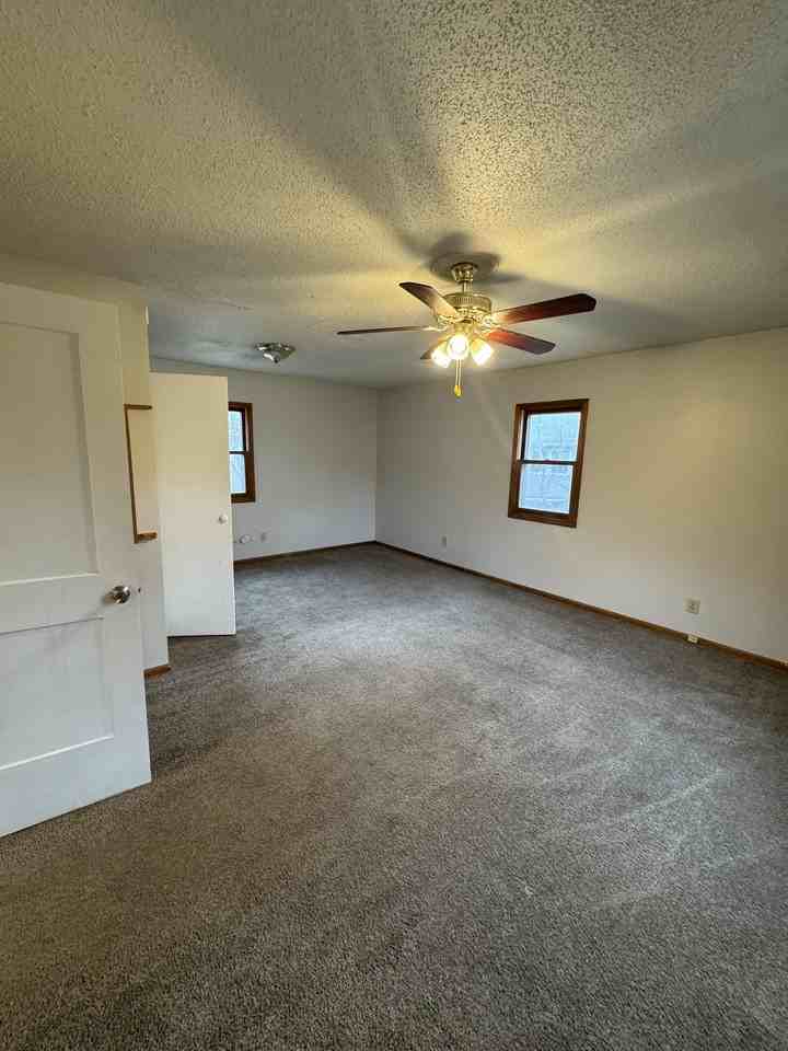 2508 Southeast Kentucky Avenue #1 - Photo 4 of 9