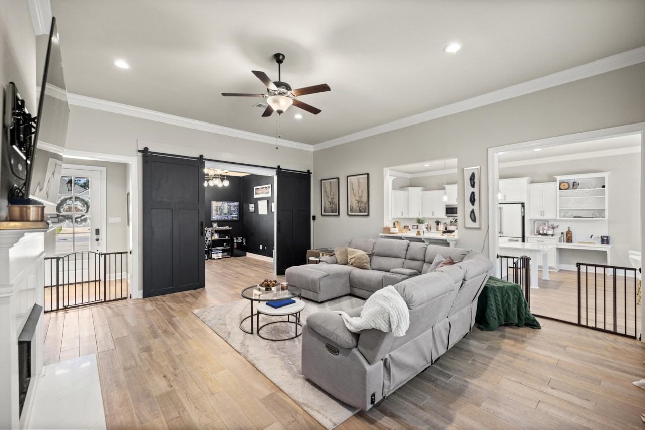 212 Blaze Blvd #1 - Photo 3 of 40