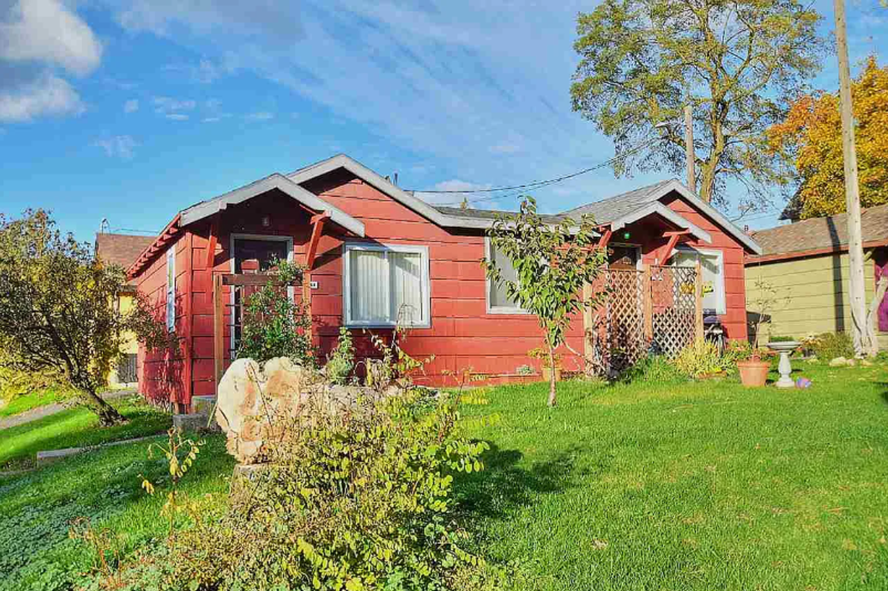 Welcome to 621 S Cannon Apartments! - Photo 2 of 6