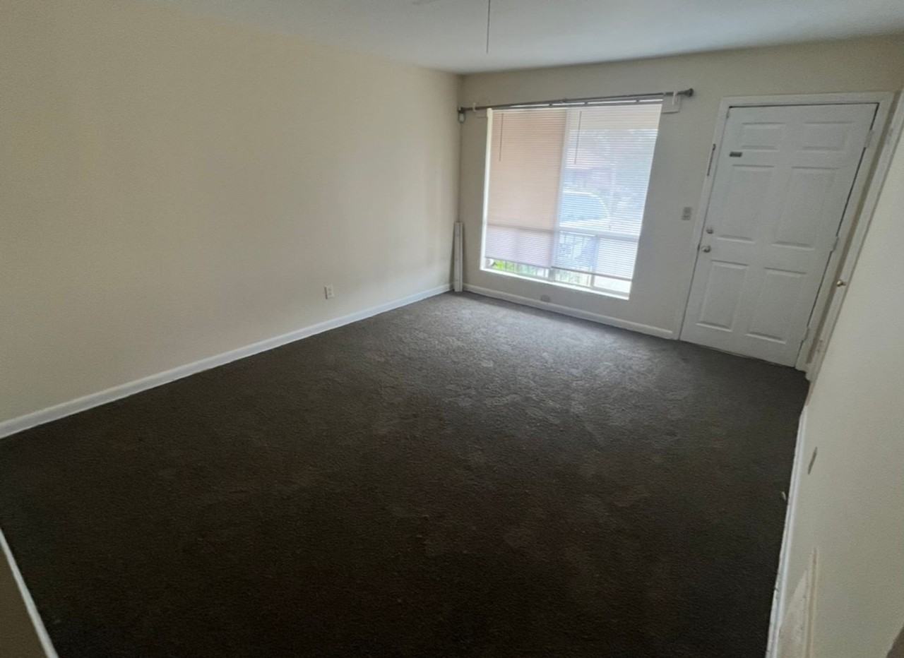 2723 Glenn Hills Ct - Photo 5 of 12