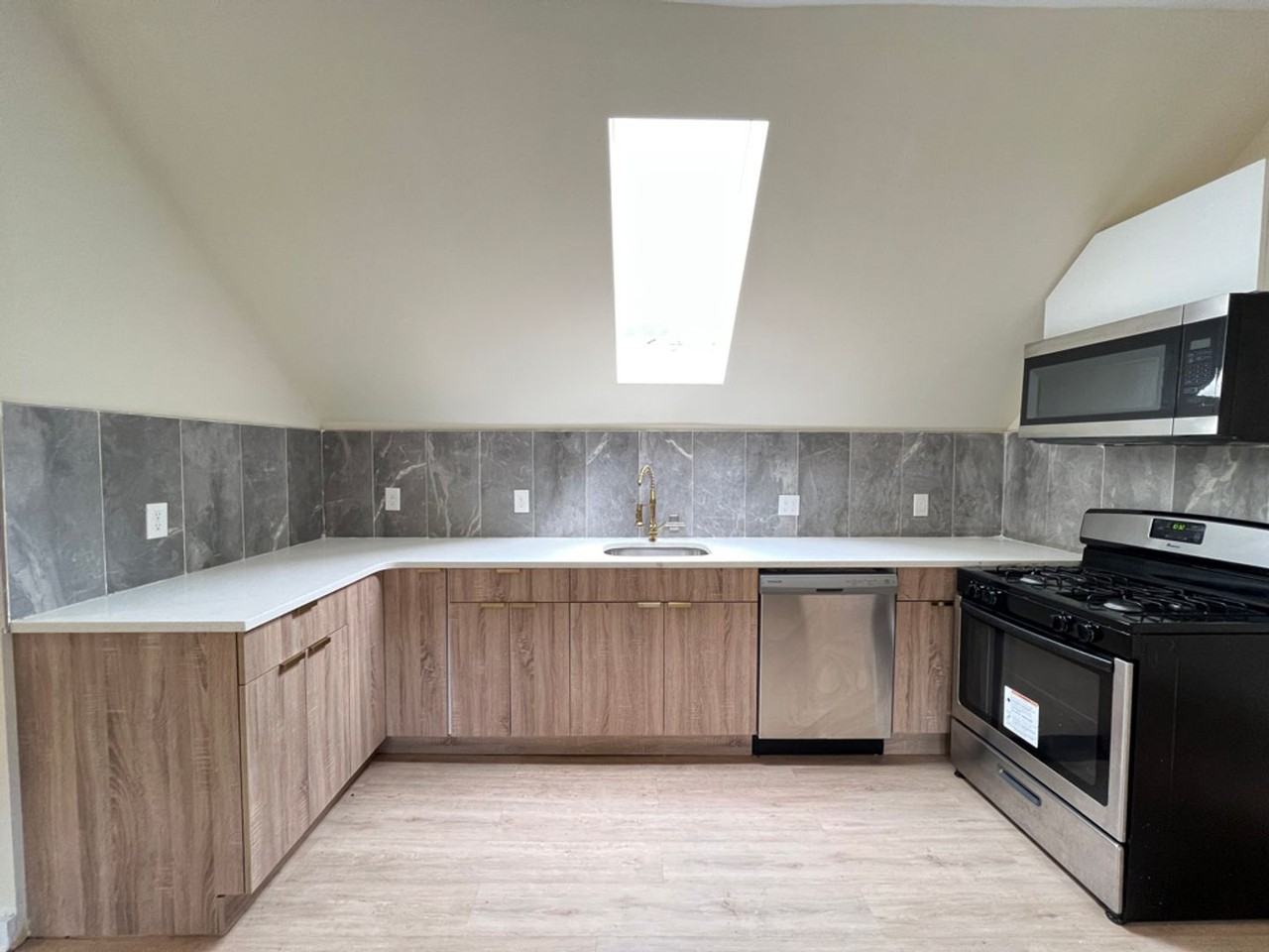 Whitney Gardens - Photo 2 of 50