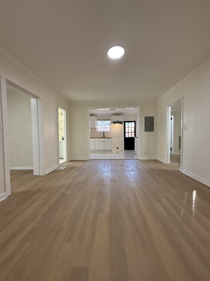 15 Bradley Drive #1 - Photo 7 of 30