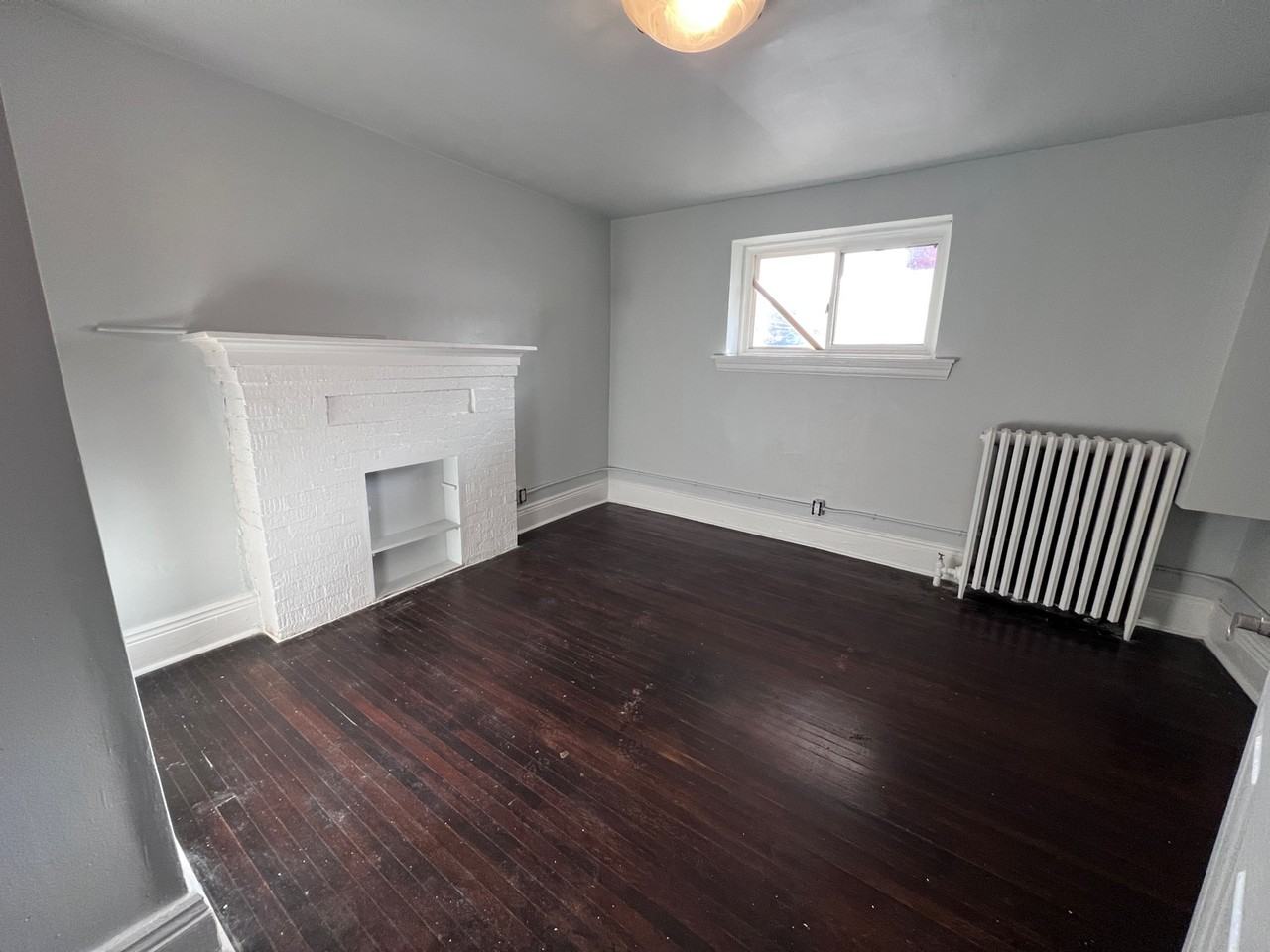 959 Main Street East #1-2BR1WR - Photo 7 of 10