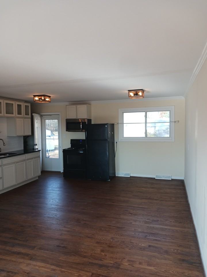 7992 Lester Rd #1 - Photo 7 of 22