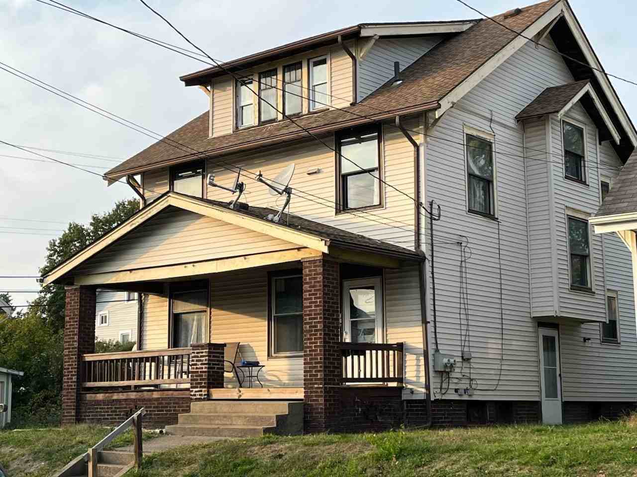 1135 16th Street Northwest #1 - Photo 5 of 10