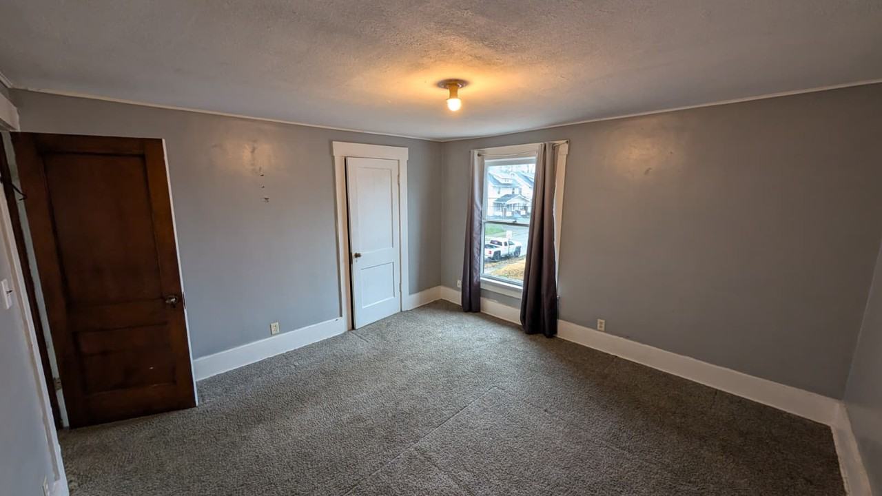 1135 16th Street Northwest #1 - Photo 7 of 10