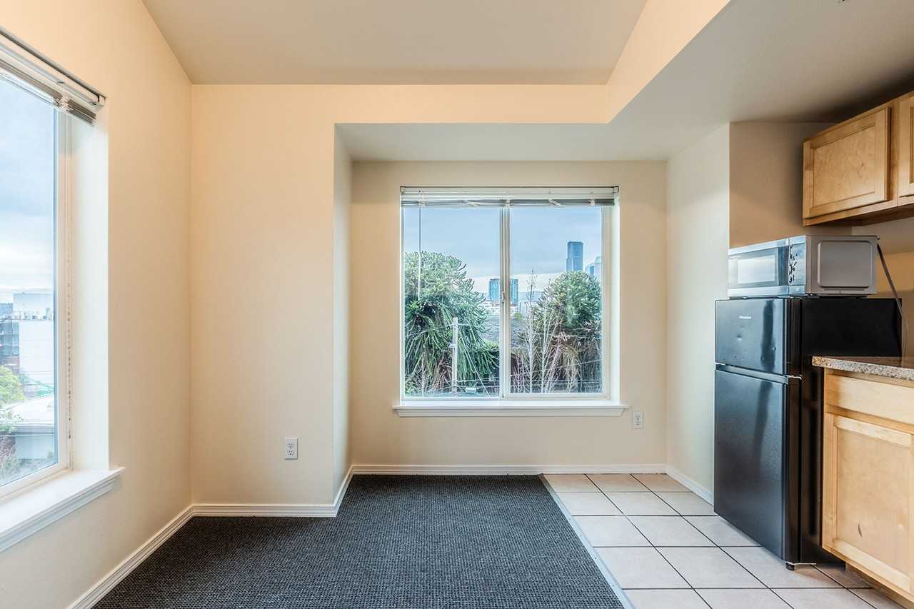 Solana Apodment Homes | International District - Photo 7 of 23