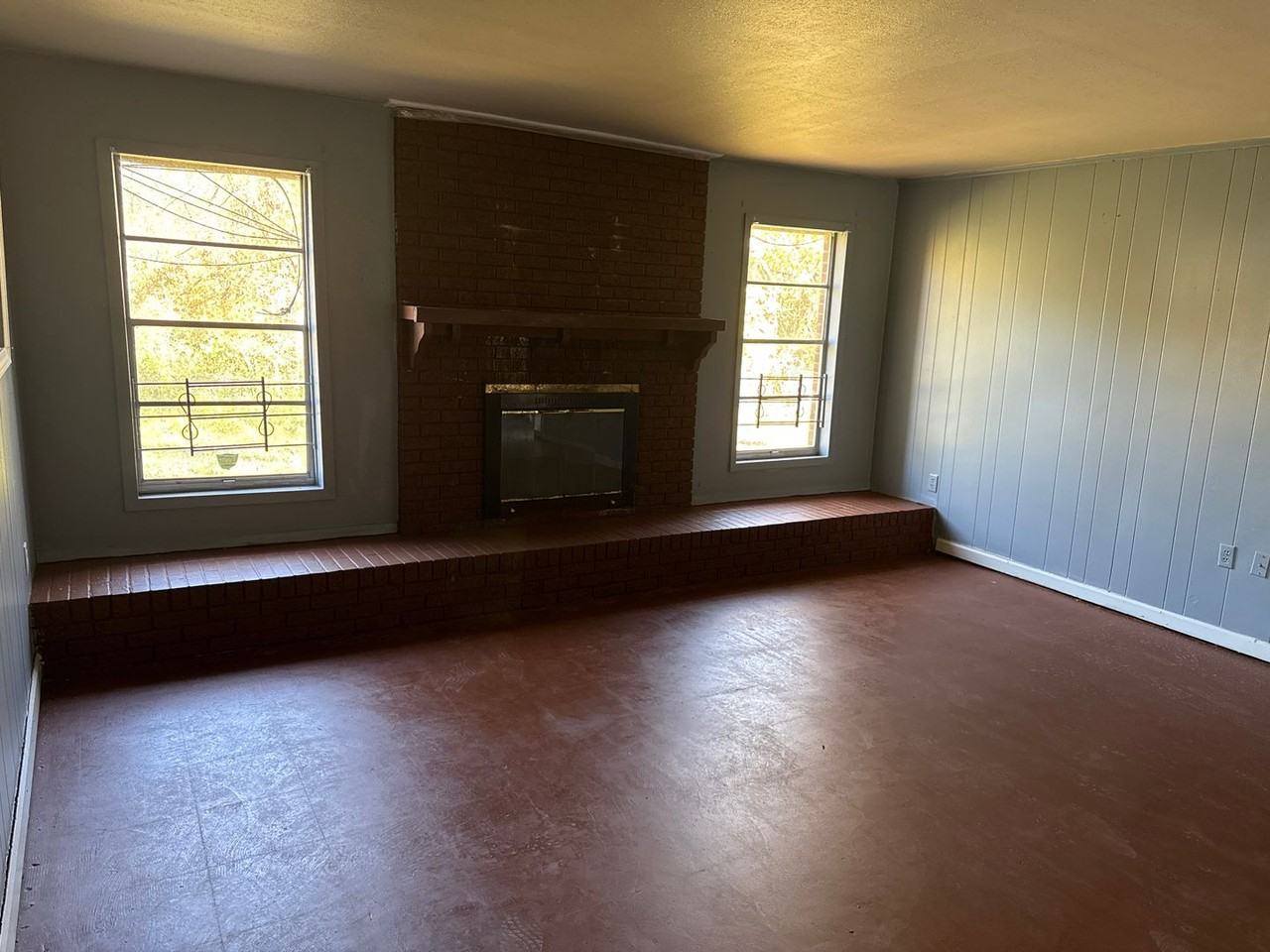 802 Navaho Trl - Photo 7 of 10