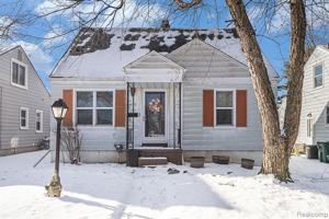 featured image of 2045 Central Street