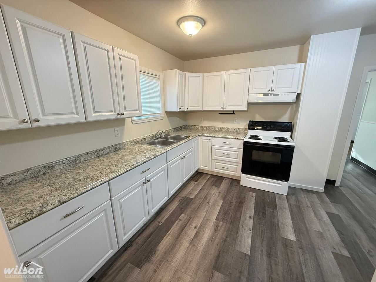 1205 Folsom Ave - Photo 5 of 18