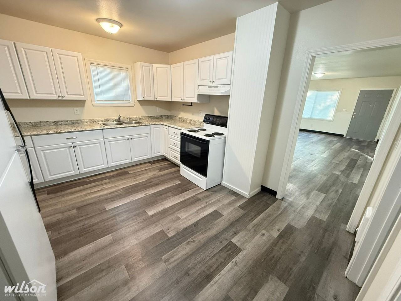 1205 Folsom Ave - Photo 7 of 18