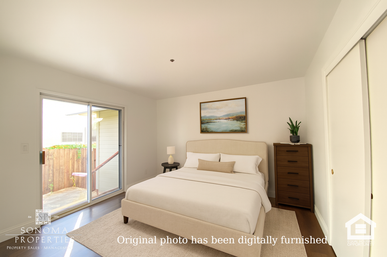 447 2nd St W - Photo 5 of 24