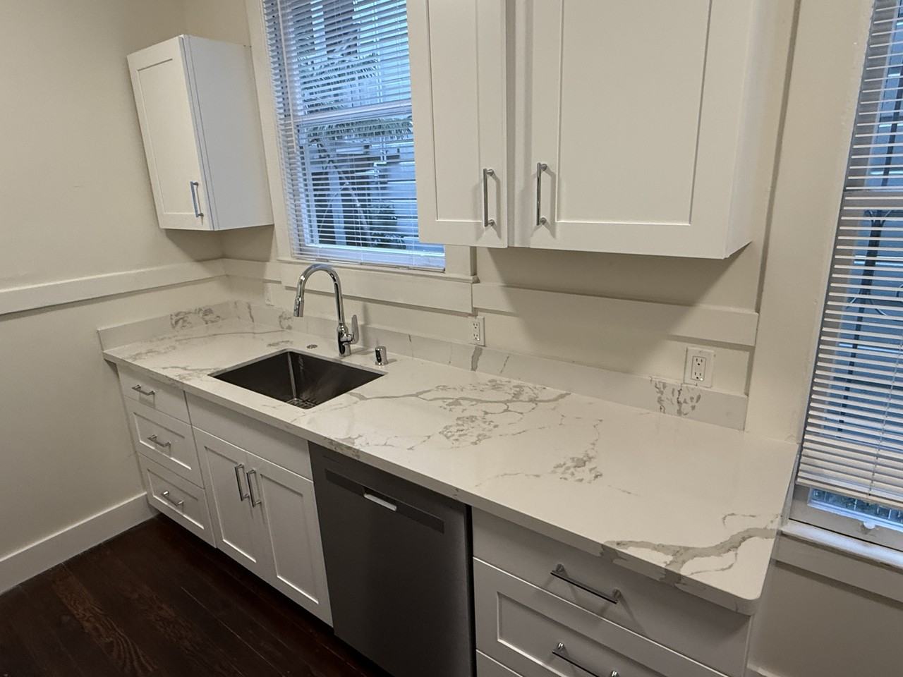 677 Oak Street #4 - Photo 6 of 15