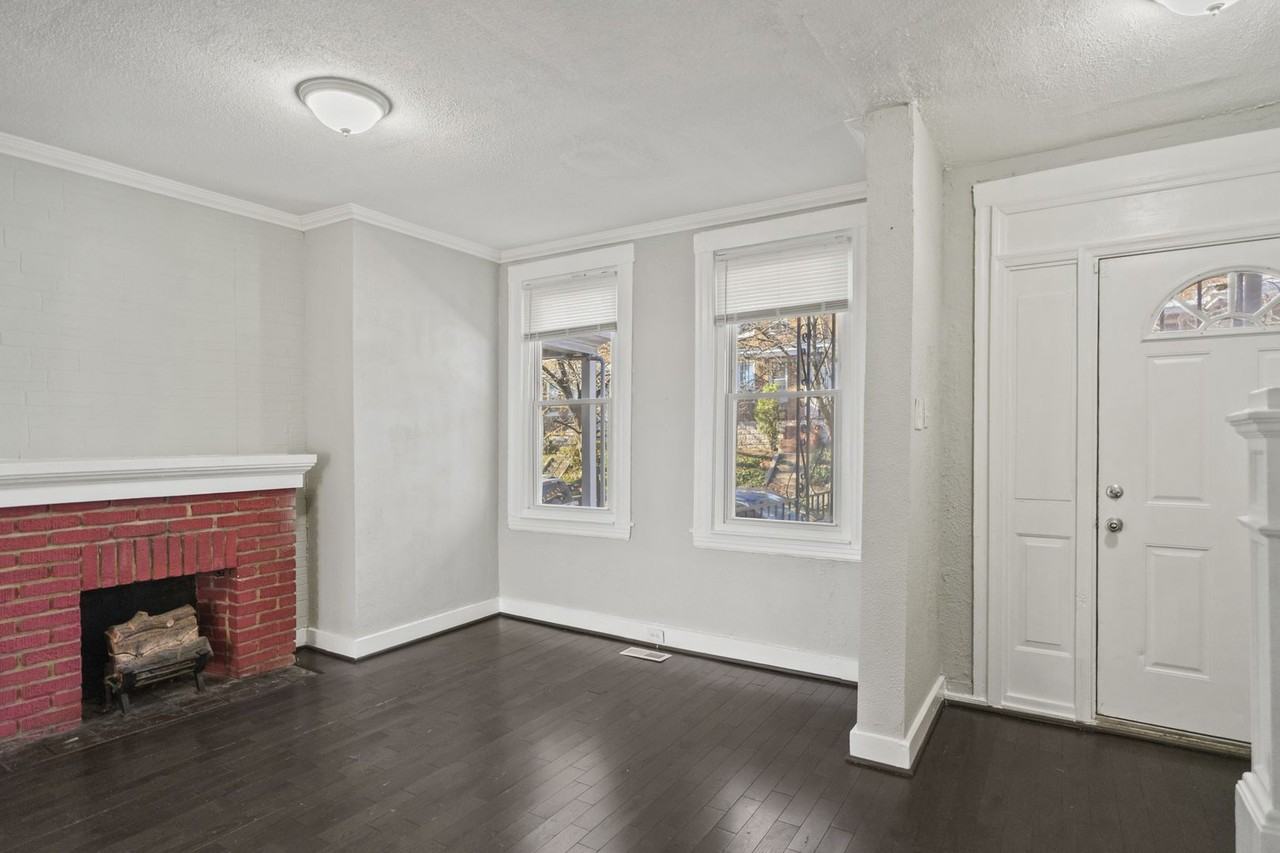 3021 Frisby Street - Photo 6 of 30