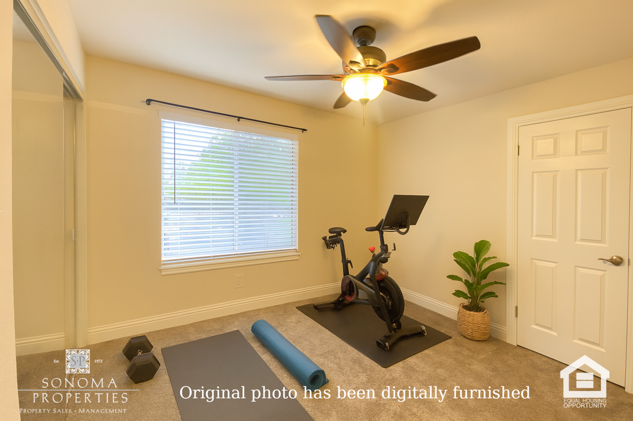 208 Todd Ave - Photo 7 of 30
