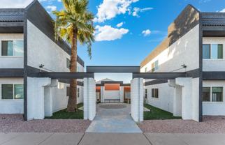 The Fringe On 32nd - Photo 1 of 1