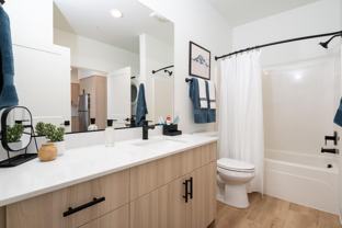 6021 Orchard St W - Photo 1 of 1