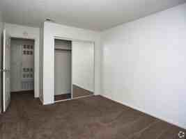 featured image of 126 W Berryhill Dr