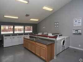 featured image of 126 W Berryhill Dr