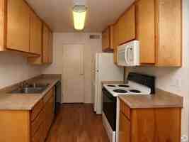 featured image of 126 W Berryhill Dr