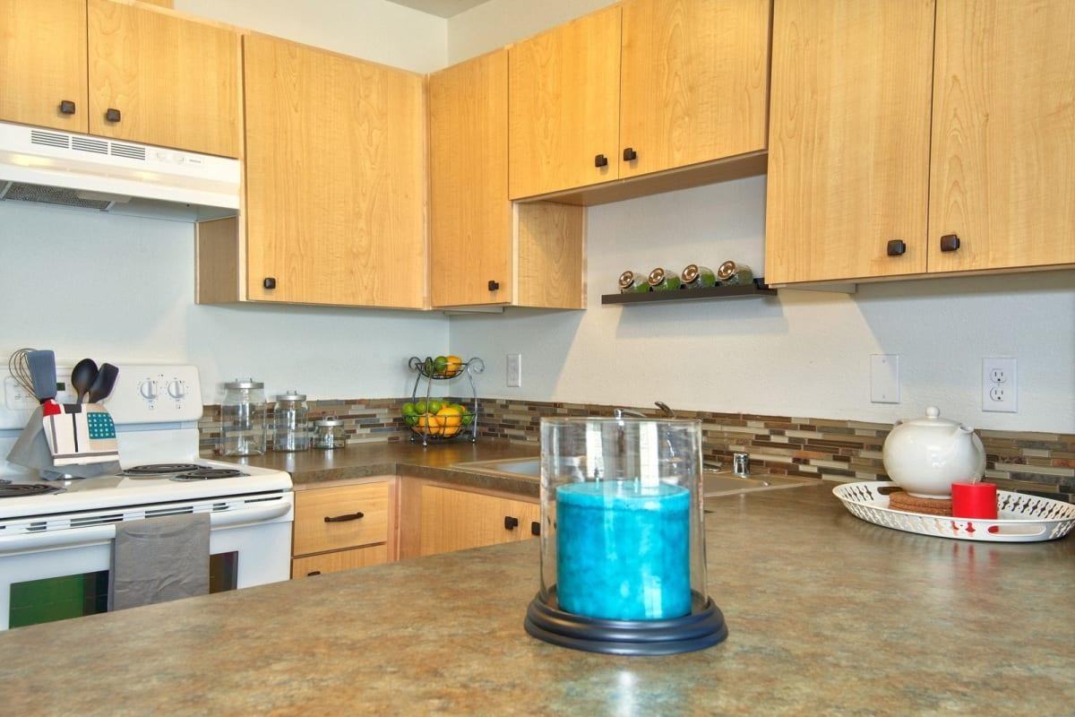 2600 T St - Photo 5 of 42