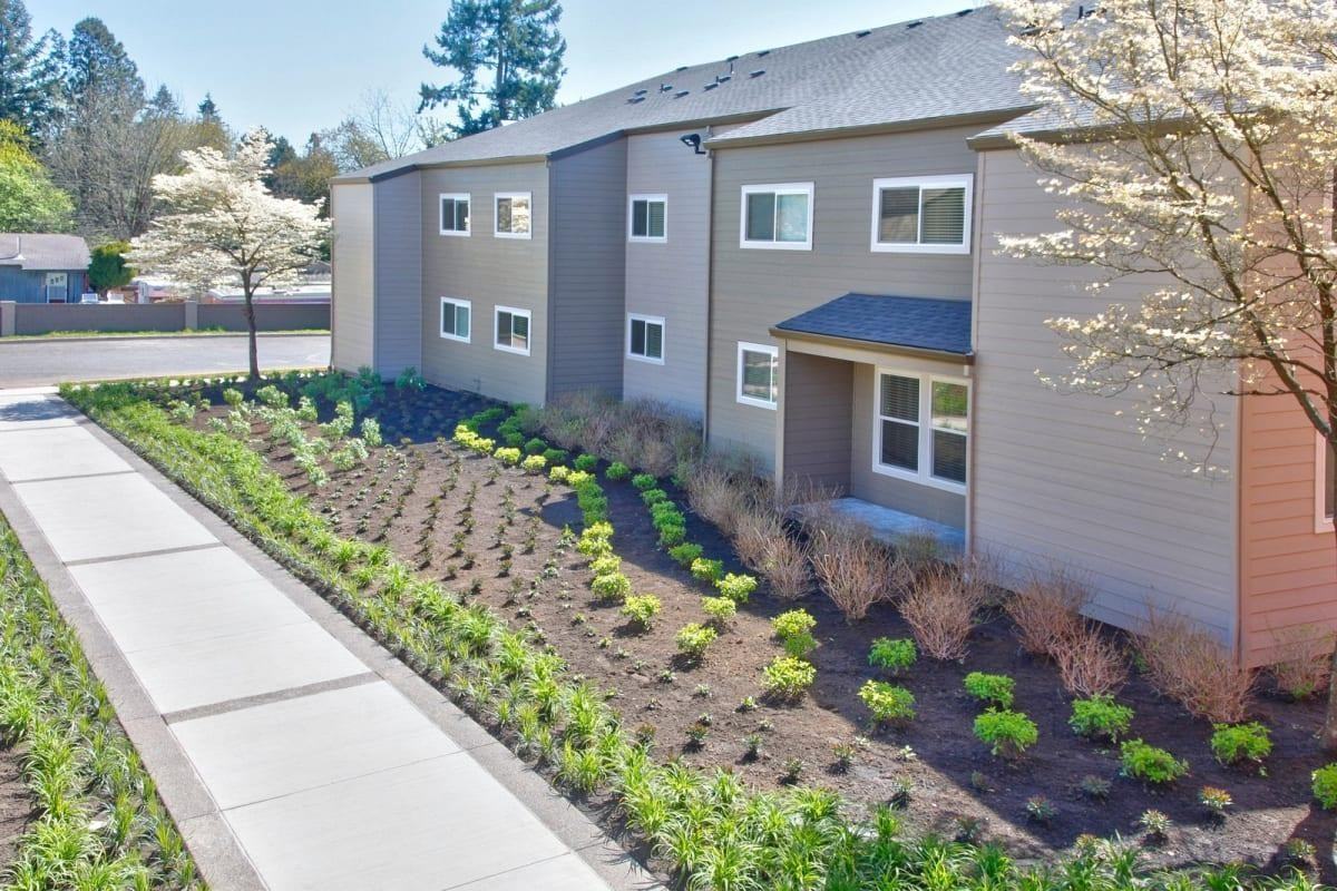 2600 T St - Photo 3 of 42