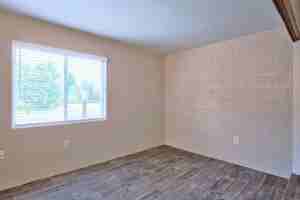 featured image of 500 E 13th St